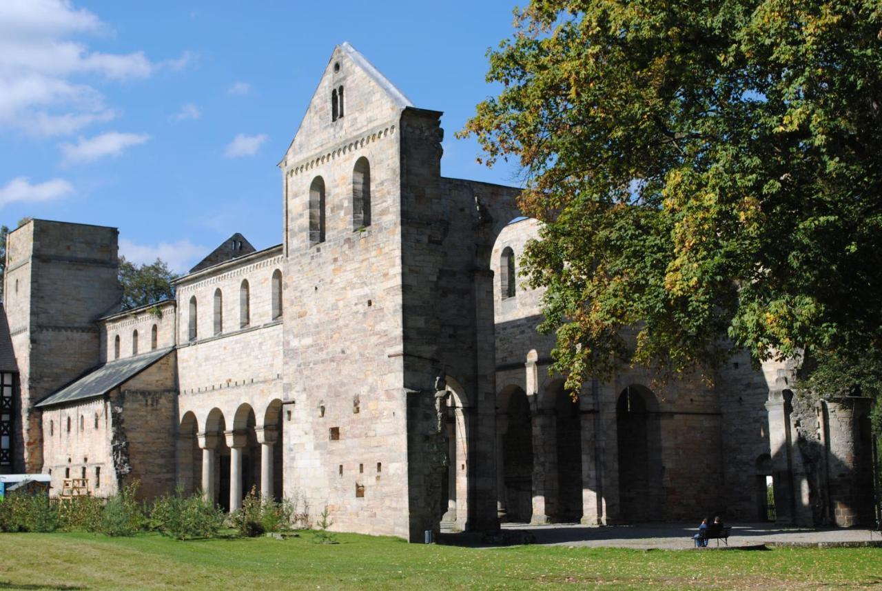 Fewo An Der Klosterruine Paulinzella Mit Kostenfreien Parkplatz Und Wlan エクステリア 写真