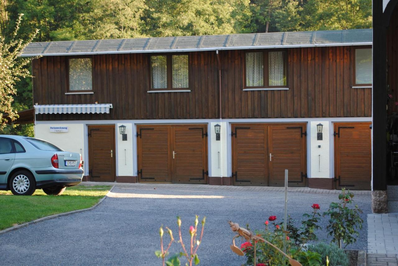 Fewo An Der Klosterruine Paulinzella Mit Kostenfreien Parkplatz Und Wlan エクステリア 写真